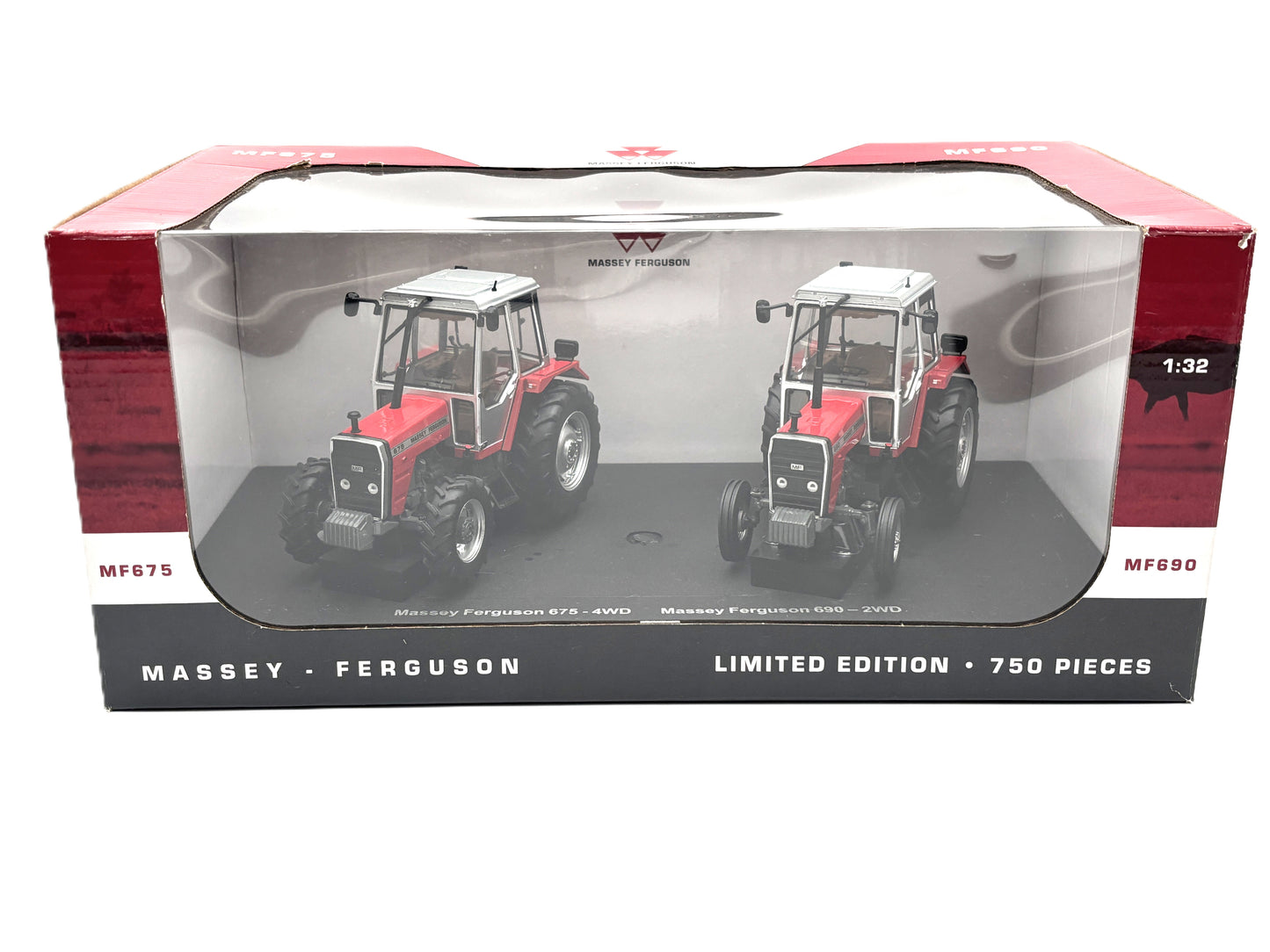 1/32 Massey Ferguson 675 and 690 Set