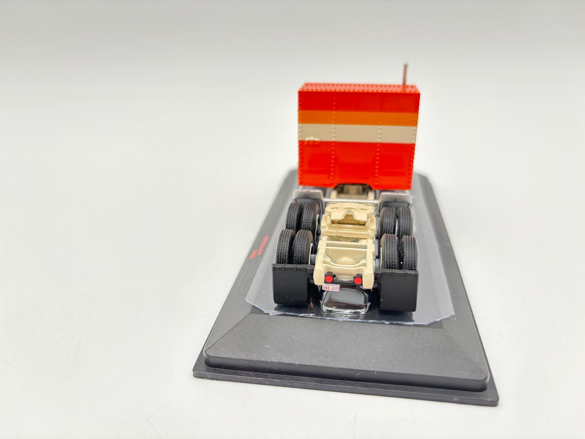 1/64 GMC General (1980) Tan/Orange
