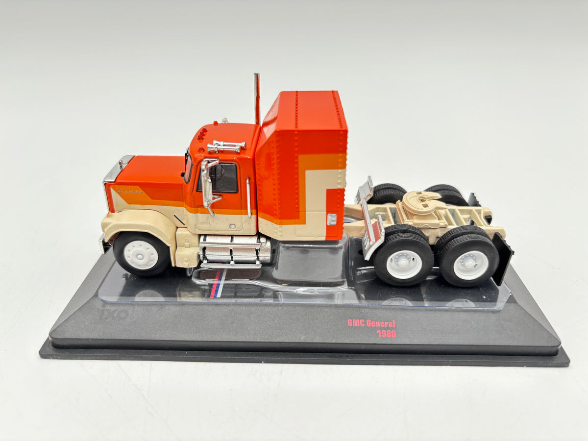 1/64 GMC General (1980) Tan/Orange