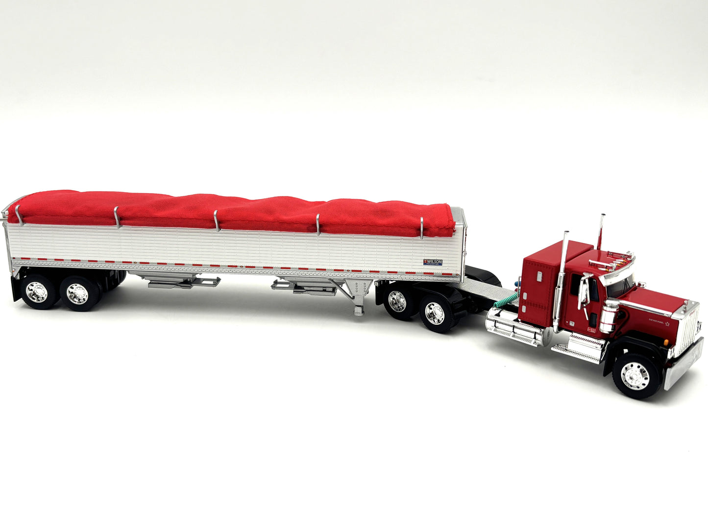 1/64 GMC General with 43 Wilson Trailer Red