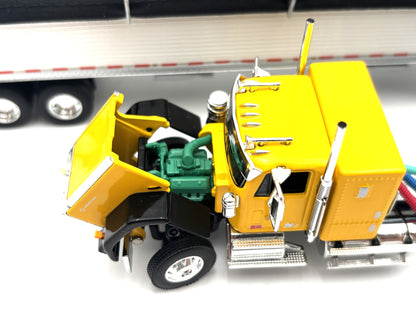 1/64 GMC General with 43 Wilson Trailer Yellow