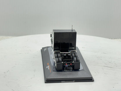 1/64 GMC General Black-Gold