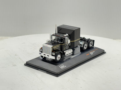 1/64 GMC General Black-Gold