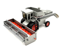 1/32 Gleaner L3 Combine "Orange Stripe"
