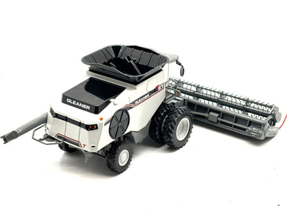 1/64 Gleaner T81