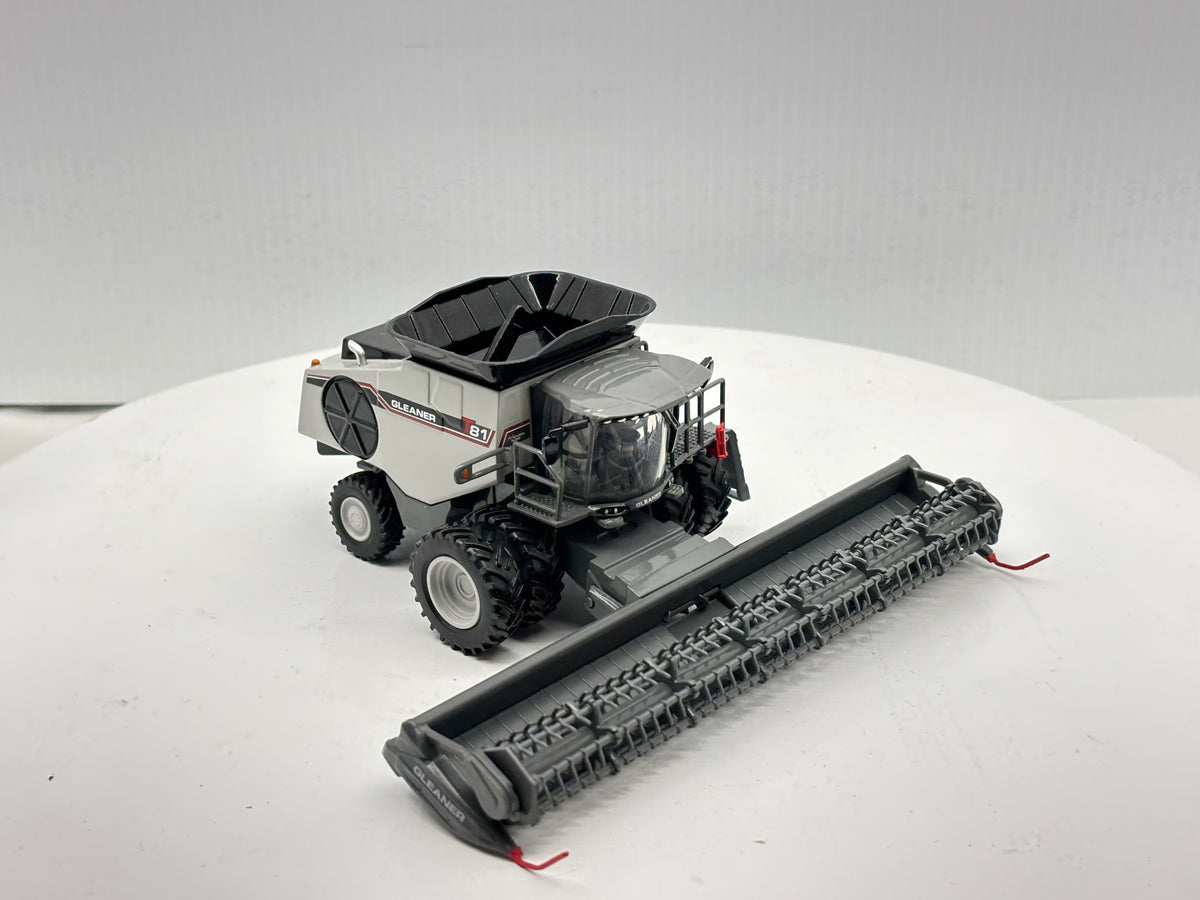 1/64 Gleaner T81 – Creekside Farm Toys