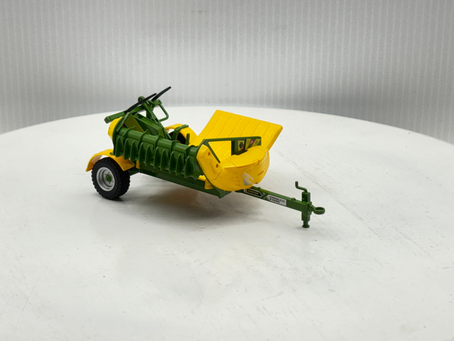 1/32 Hustler X5000