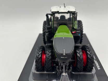 1/32 FENDT 1052 Vario Duals
