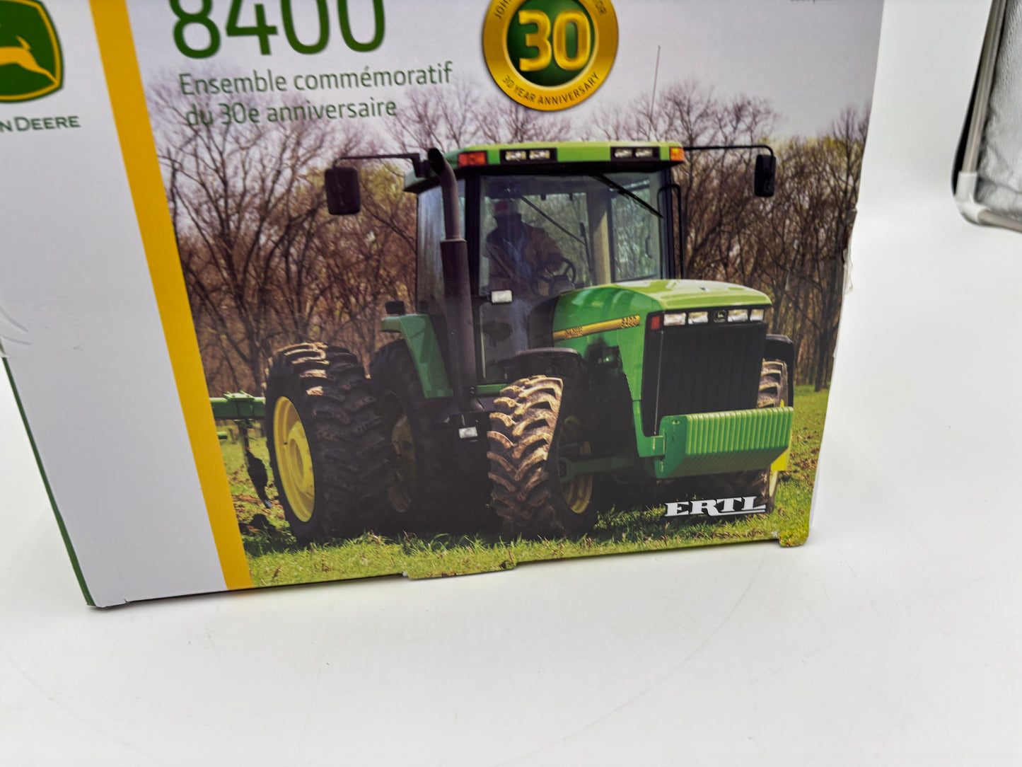 1/16 JOHN DEERE 8400 30th Anniversary Set