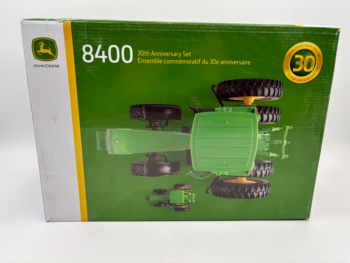 1/16 JOHN DEERE 8400 30th Anniversary Set