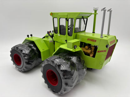 1/16 STEIGER Bearcat 1 National Farm Toy Museum