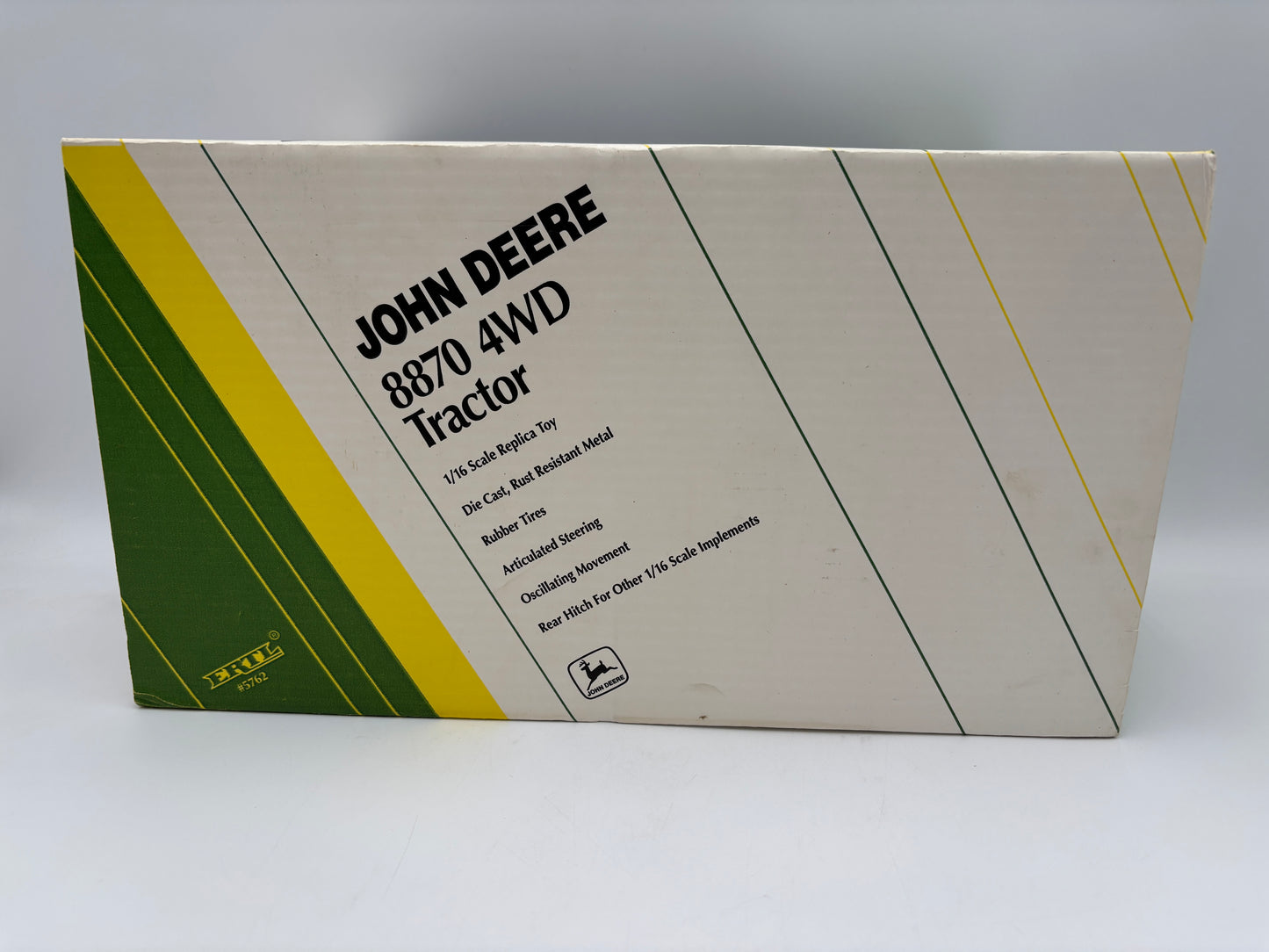 1/16th JOHN DEERE 8870 4wd
