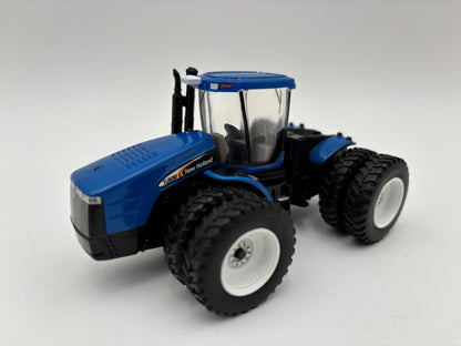 1/64 New Holland TJ530 4wd