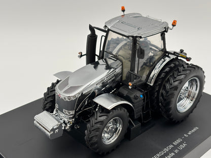 1/32 Massey Ferguson 8680 North American ”Chrome”