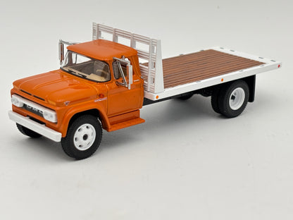 1/64 GMC 4000 Single Axle Flatbed Truck