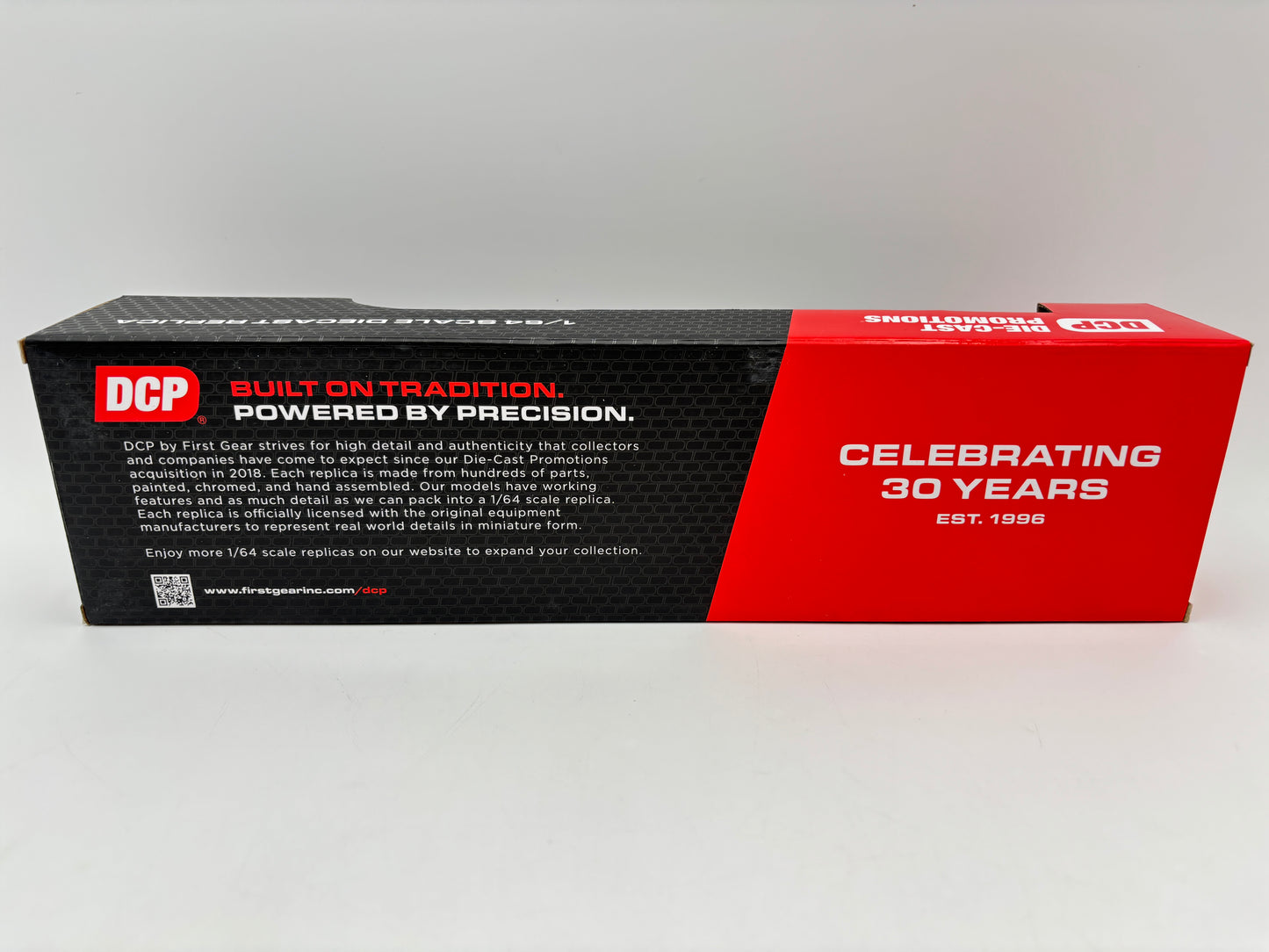 1/64 Peterbilt 389 30th Anniversary Set