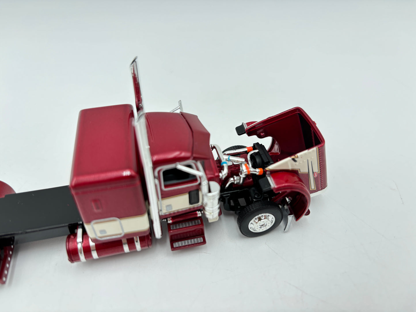 1/64 Peterbilt 389 30th Anniversary Set