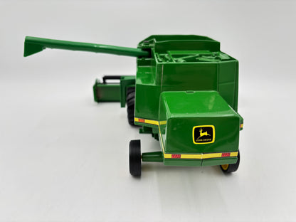 1/28 John Deere 9510 Maximizer