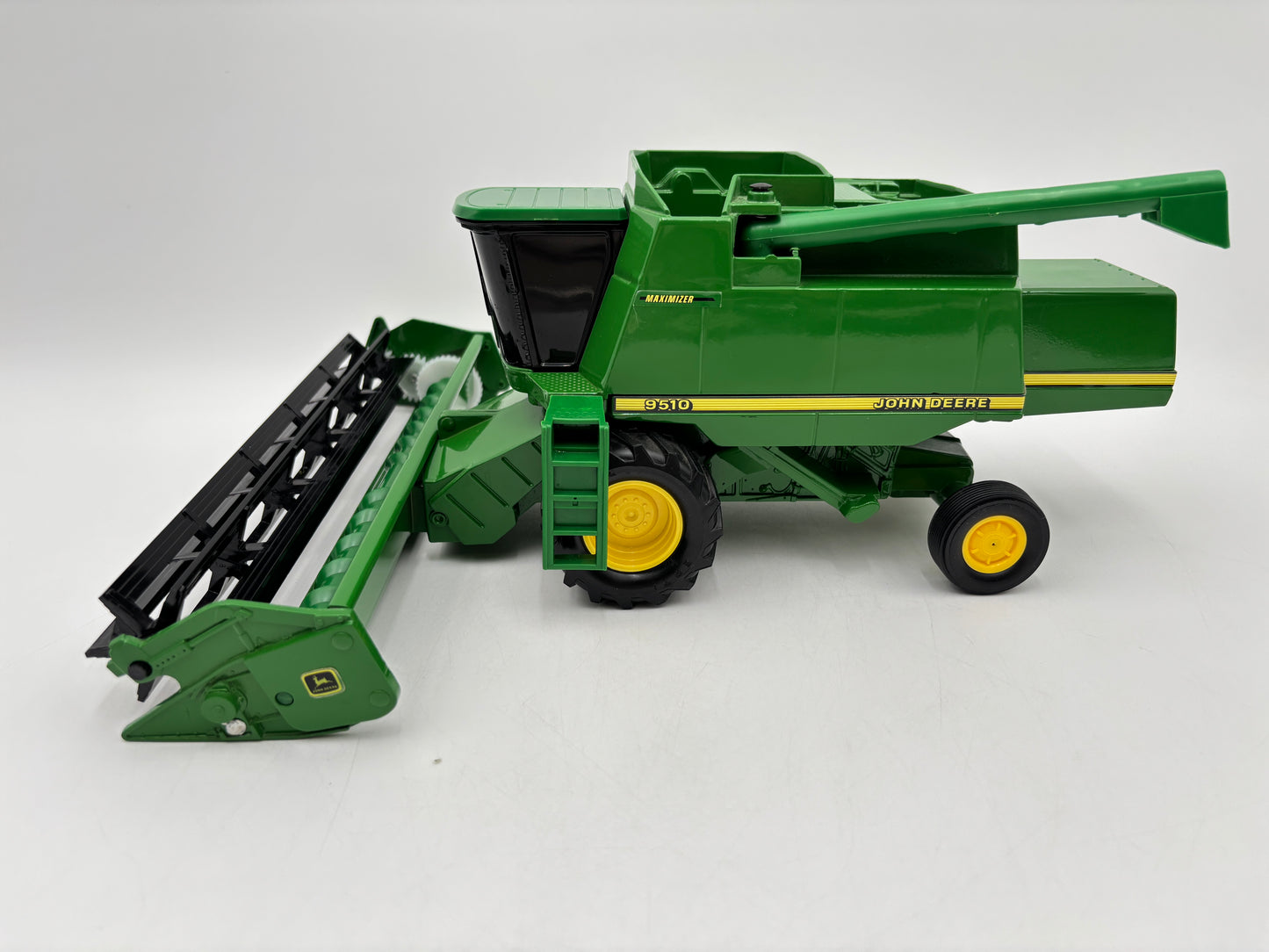 1/28 John Deere 9510 Maximizer