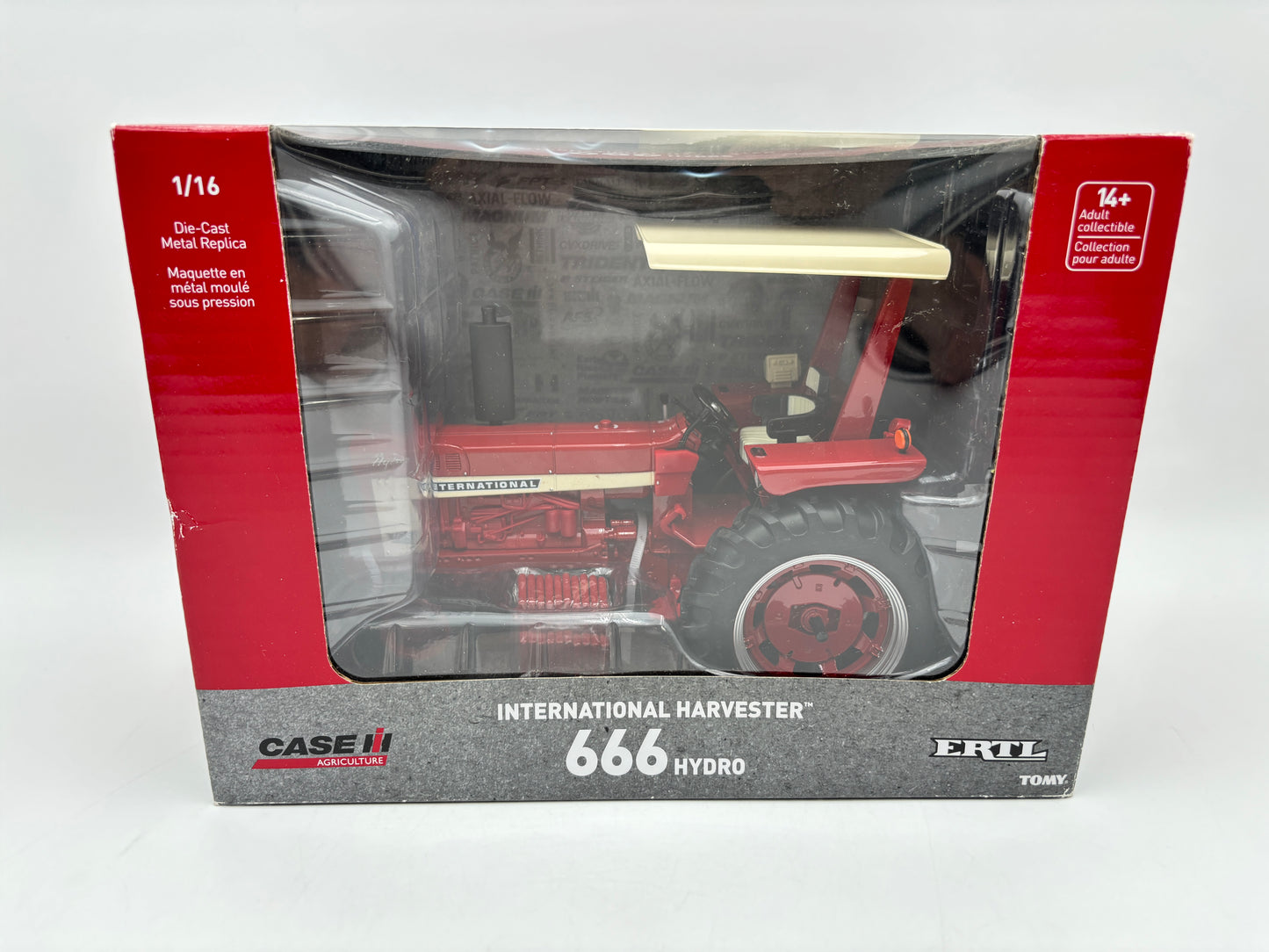 1/16 International 666 Hydro Narrow Front