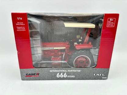1/16 International 666 Hydro Narrow Front