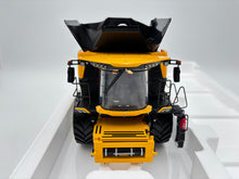 1/32 New Holland CR11 High Detail