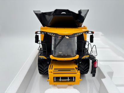 1/32 New Holland CR11 High Detail