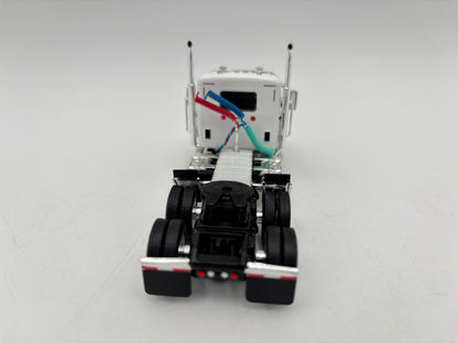 1/64 Kenworth W990 Day Cab w/Lode King tridem