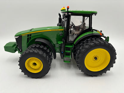 1/16 John Deere 8400R 100 Year Edition