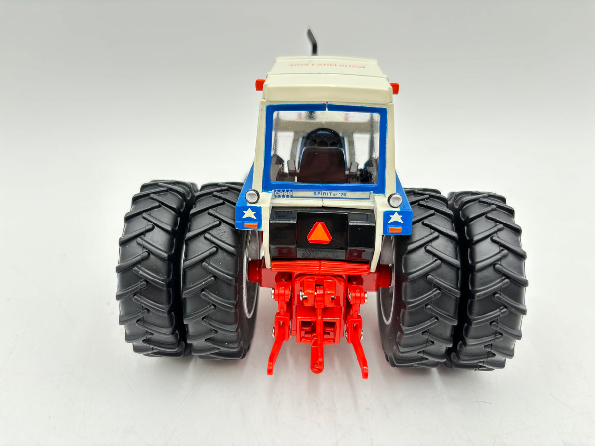 1/32 Case 1570 Spirit of 76 Farm Show