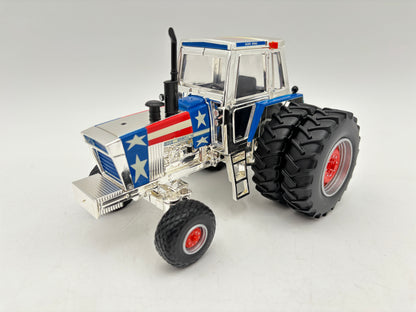 1/32 Case 1570 Spirit of 76 Farm Show (Chrome Chase)