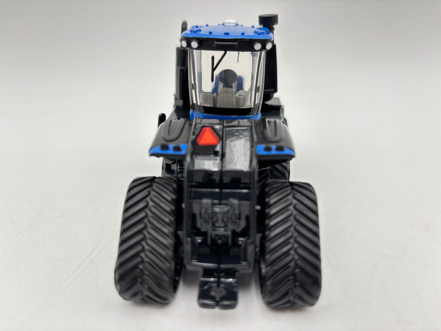 1/64 New Holland T9.700 SmartTrax PLM