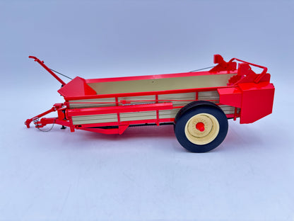 1/16 Allis-Chalmers 281 Manure Spreader