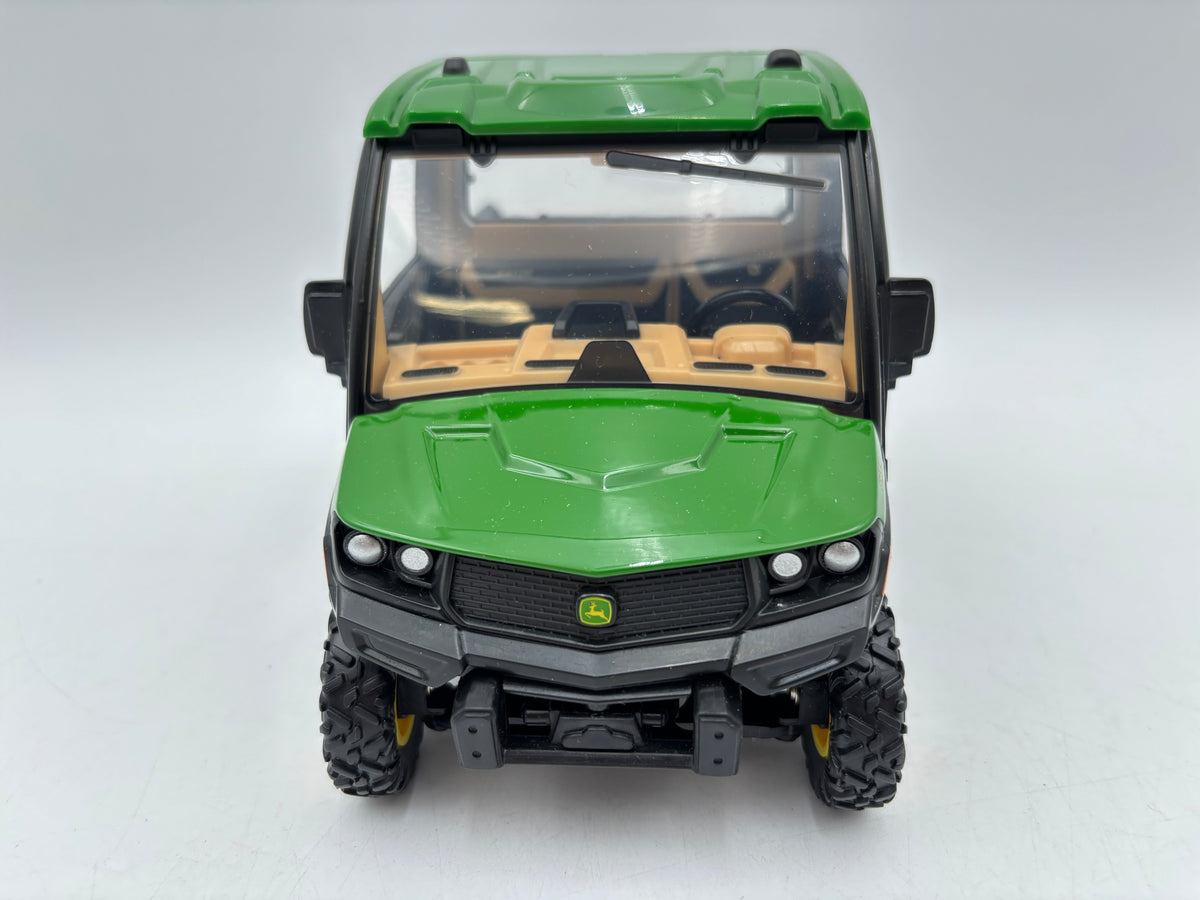 1/16 John Deere XUV 845R Gator