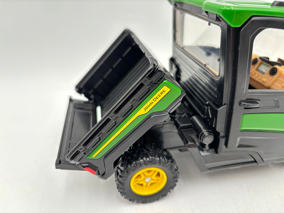 1/16 John Deere XUV 845R Gator