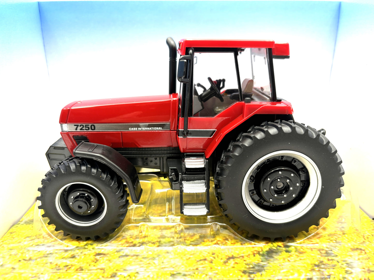 1/32 Interantional Magnum 7250
