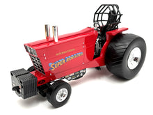1/16 International 1066 ''Super Rooster'' Pulling tractor