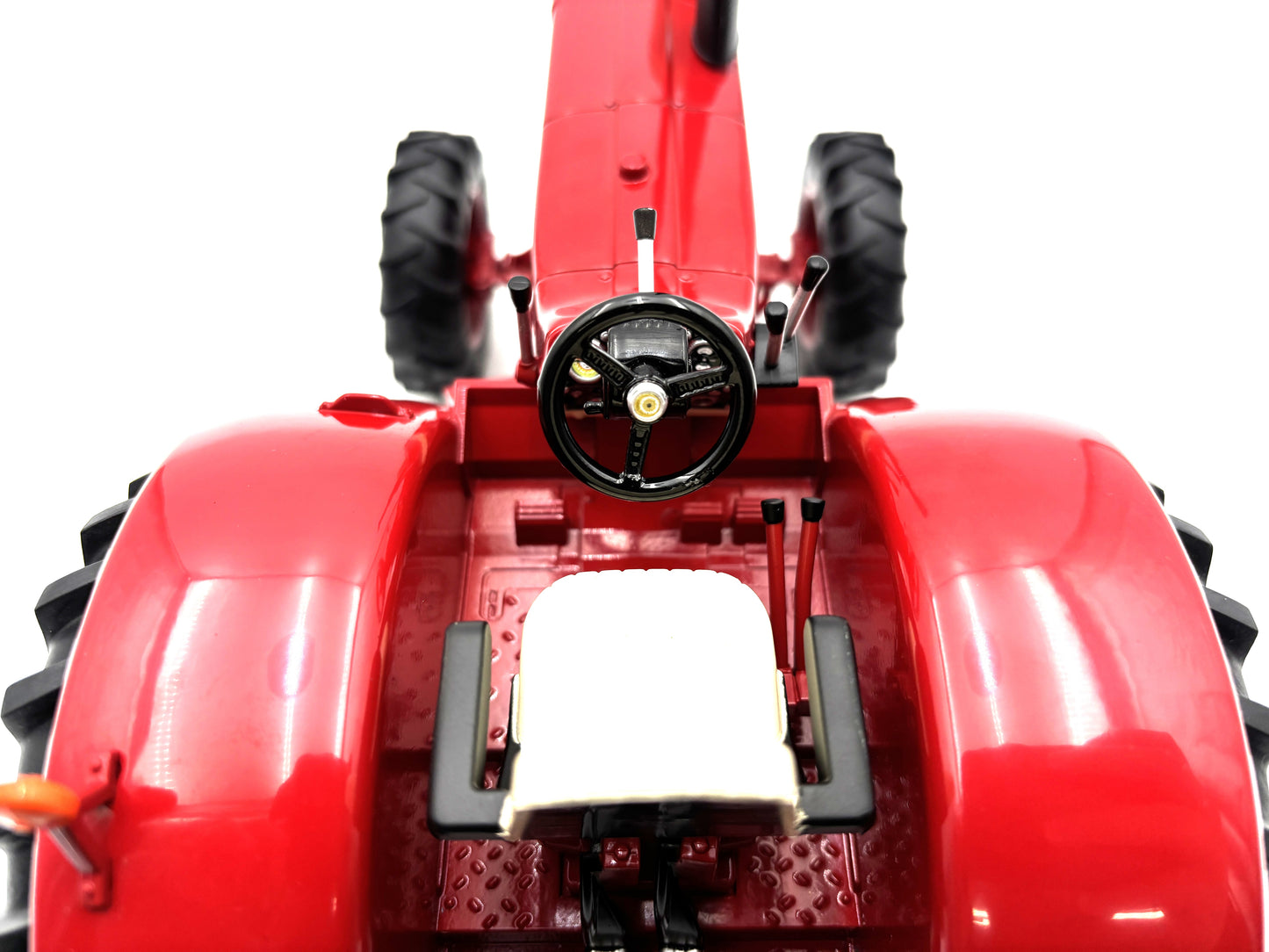 1/16 International 1256