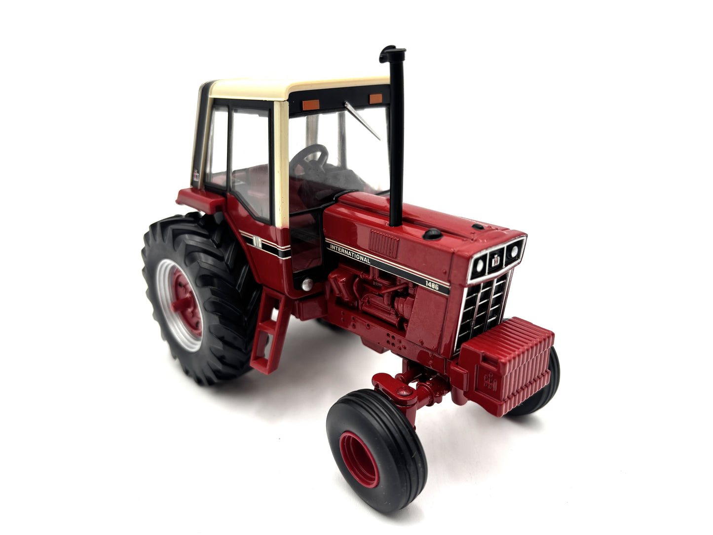 1/32 International 1486