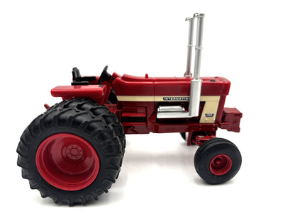 1/32 International 1568