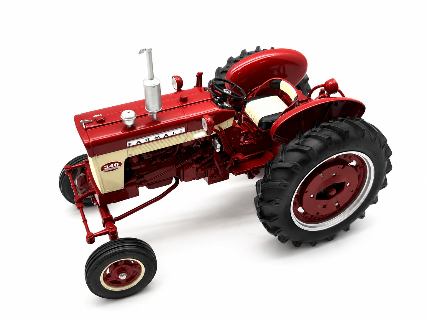 1/16 International 340
