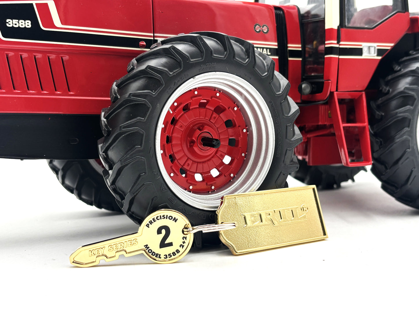 1/16 International 3588 2+2 Precision Key