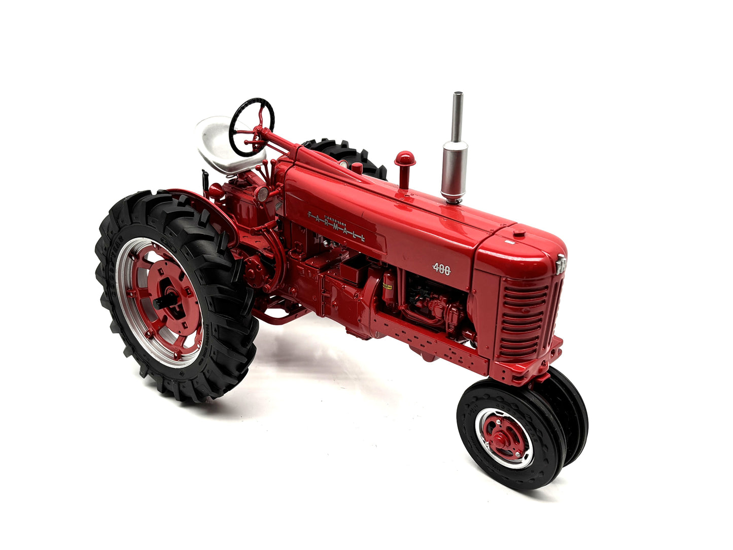 1/16 International 400 Precision
