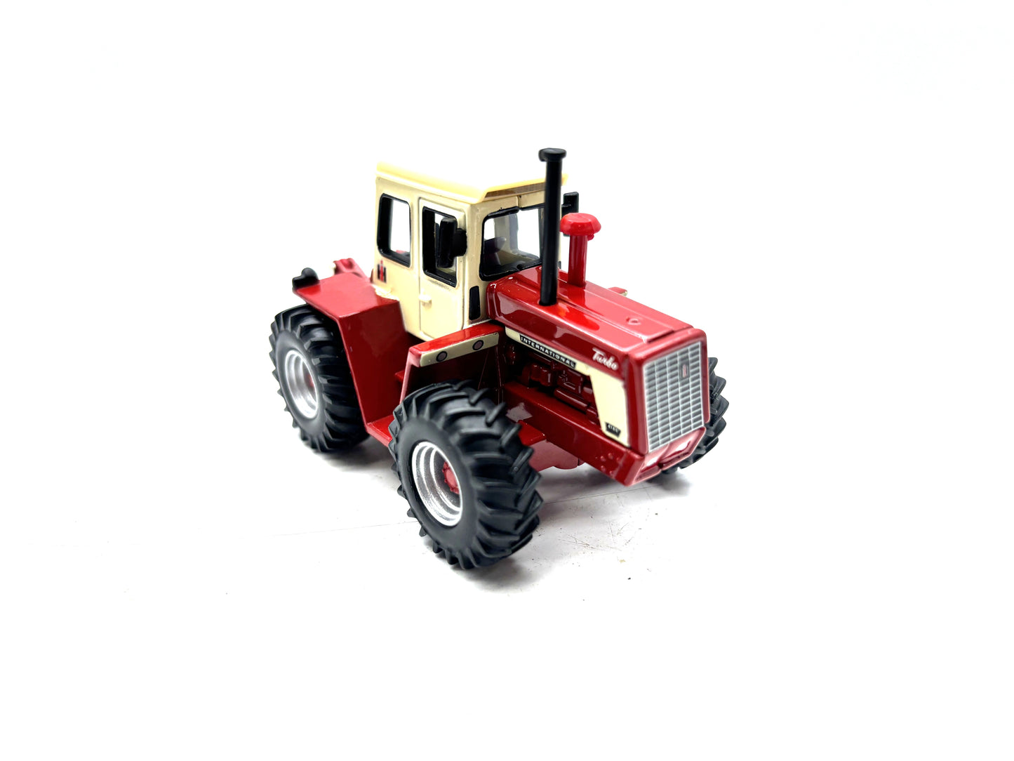 1/64 International 4166