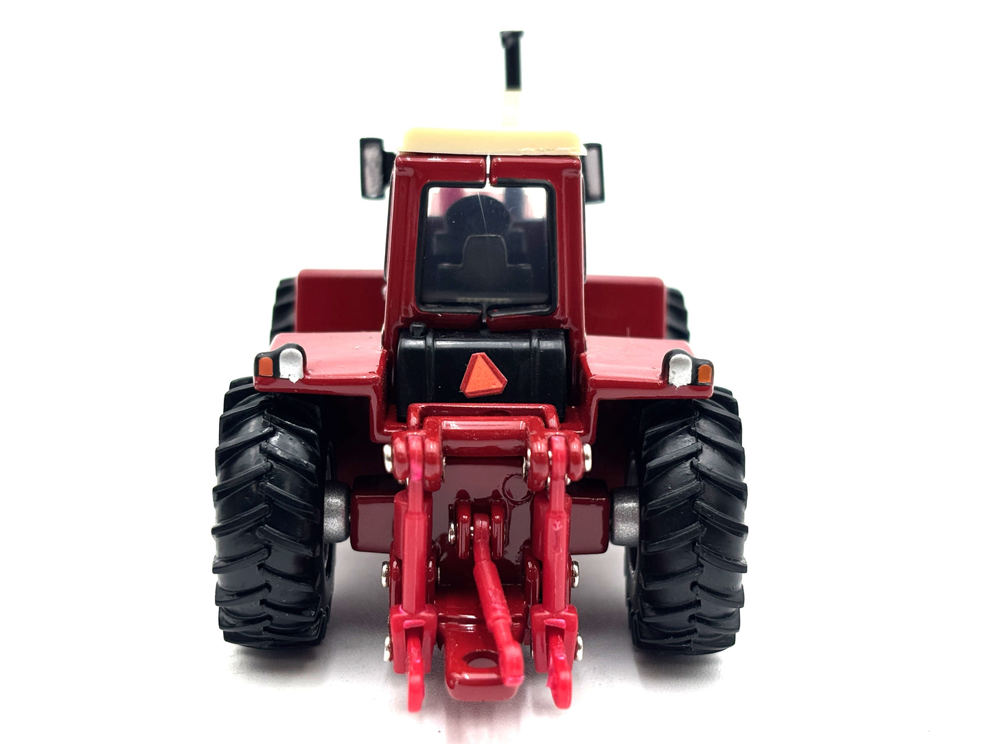 1/64 International 4186 4WD NFTM