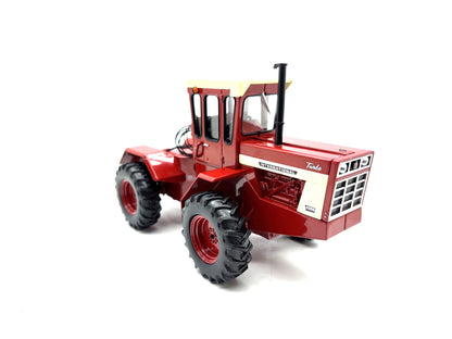 1/32 International 4366 Prestige