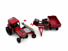 1/64 International 4 Piece Farm Set