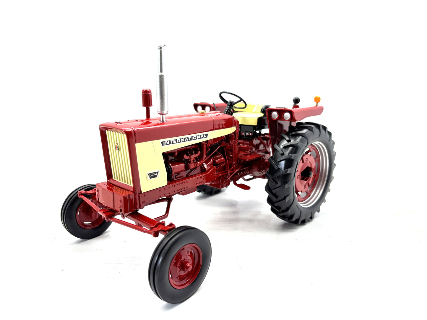 1/16 International 504
