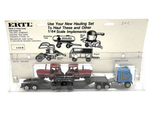 1/64 International 5088 Farmland Express Set