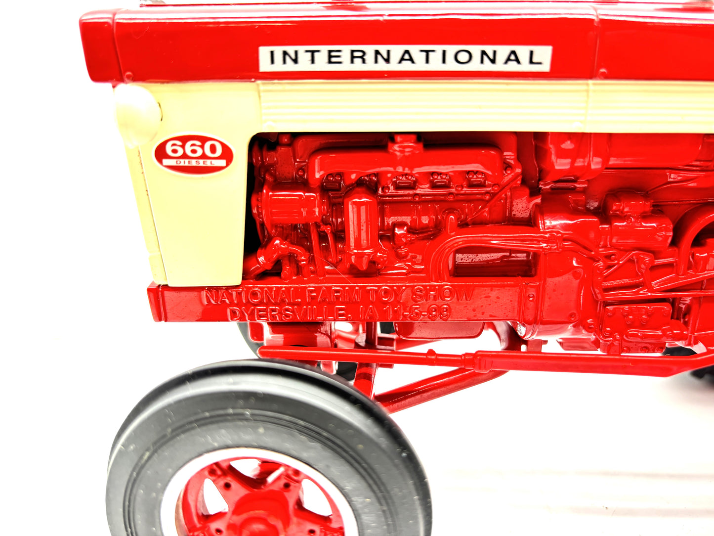 1/16 International 660